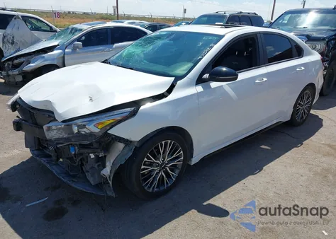 2023 Kia Forte Gt-Line из США, поврежденный, VIN 3KPF54AD2PE574394